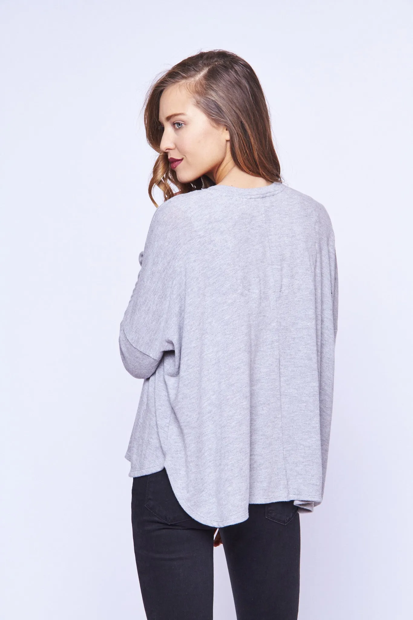 DOLMAN V NECK TOP