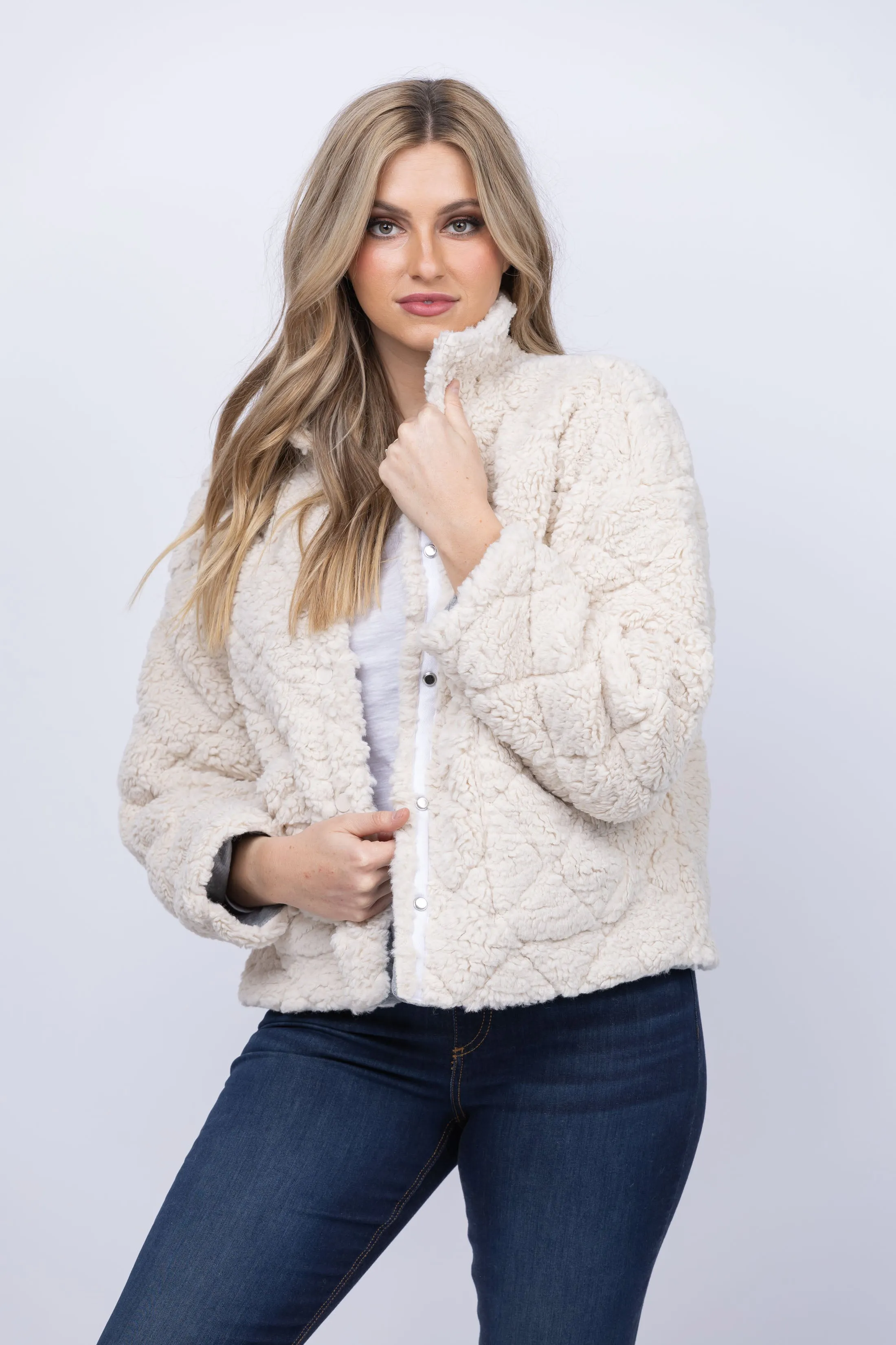 Dylan Quilted Claire Jacket with Heather Knit Lining in Natural