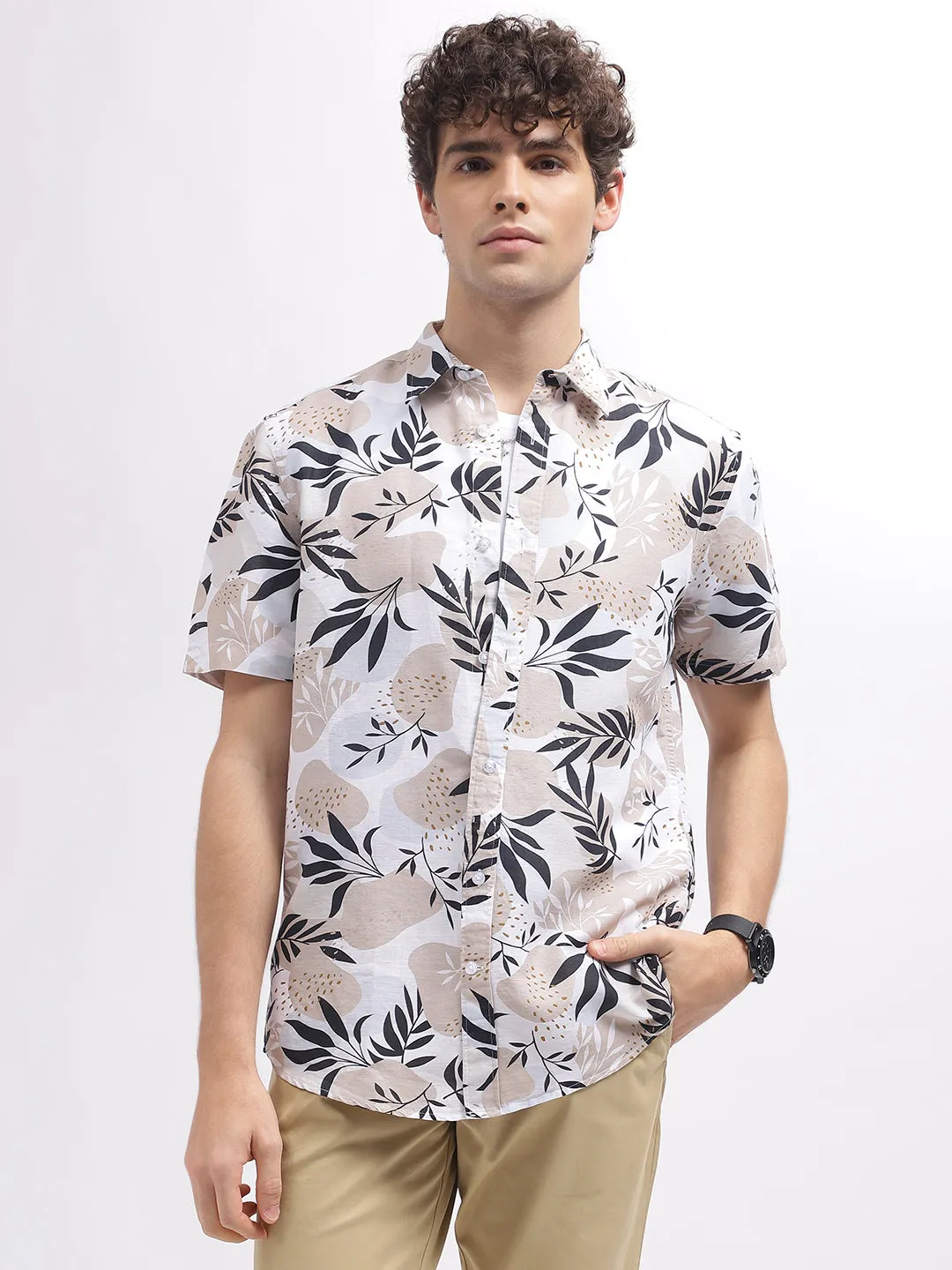 Iconic Men Multi Printed Spread Collar Short Sleeves Shirt