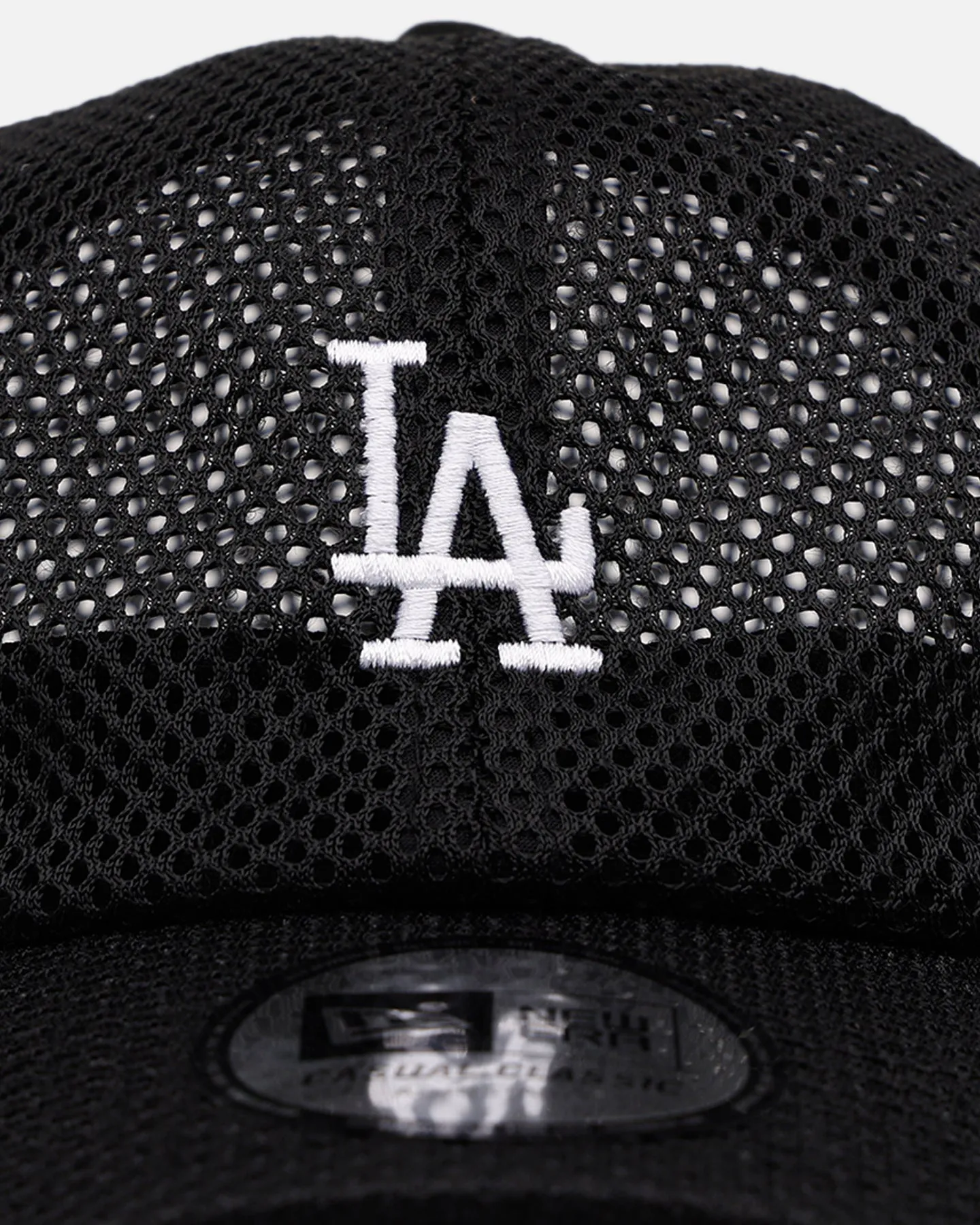 New Era Los Angeles Dodgers 'Black Mesh' Casual Classic Strapback Black