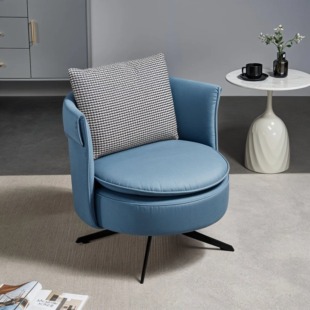 Otium Accent Chair