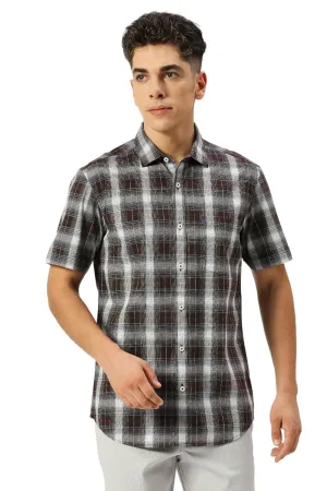 Slim Fit Cotton Fil-a-Fil Checks Halfsleeves Shirt