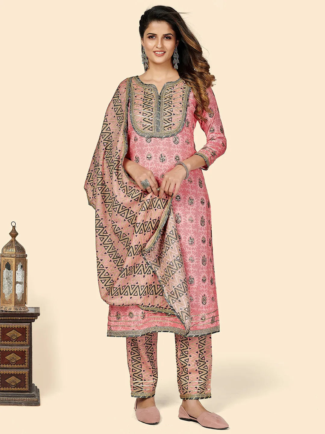 Women'S Printed & Gota Patti Work Straight Rayon Light Pink Stitched Kurta Pant With Dupatta