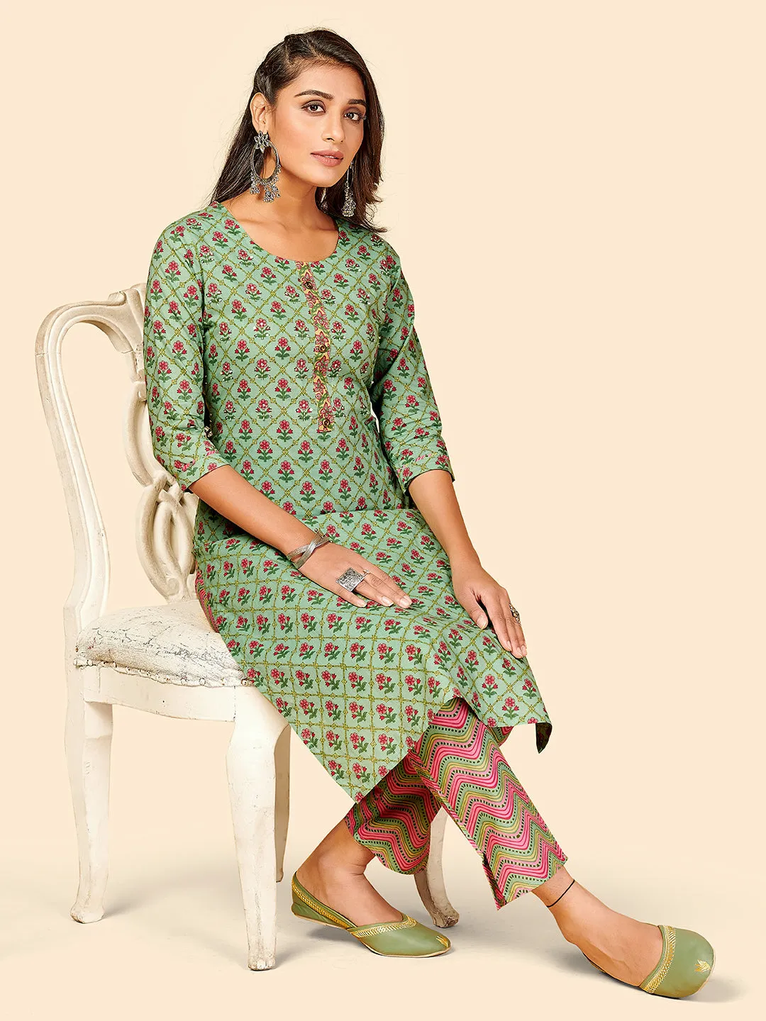 Women'S Printed & Hand Work Straight Cotton See Green Stitched Kurta With Pant