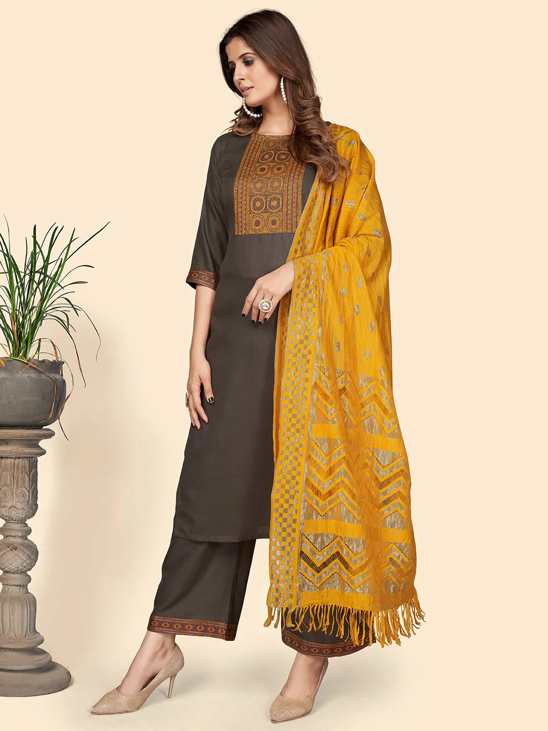 Women'S Printed Straight Cotton Blend Grey Stitched Kurta Palazzo With Dupatta